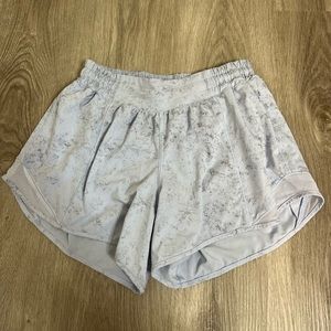 Lululemon Hotty Hot Shorts - 4 inch inseam - Gray - Size 6